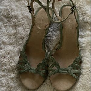 Aerosoles Basket Weave Heels